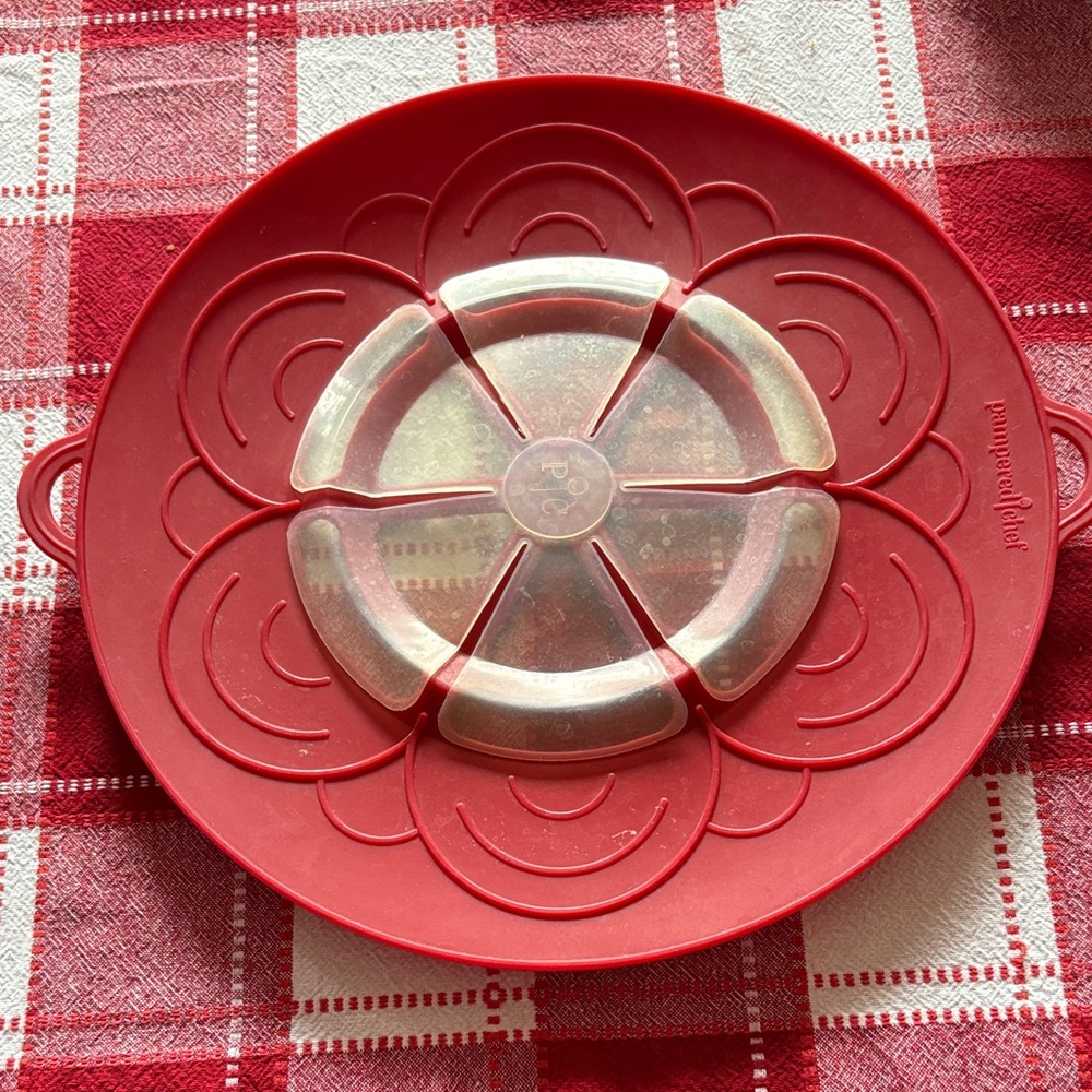 The Pampered Chef Boil over no more lid